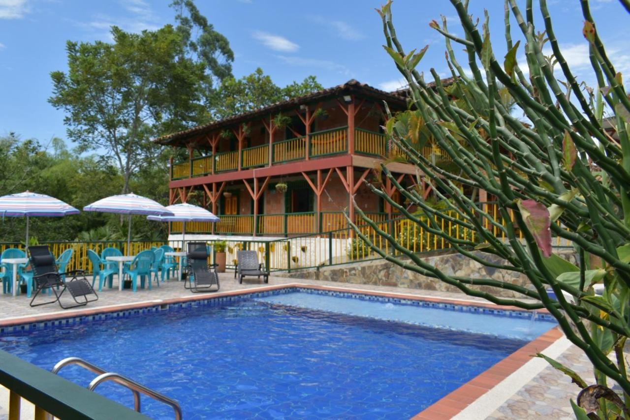 Finca Hotel Villa Mariana Montenegro Bagian luar foto