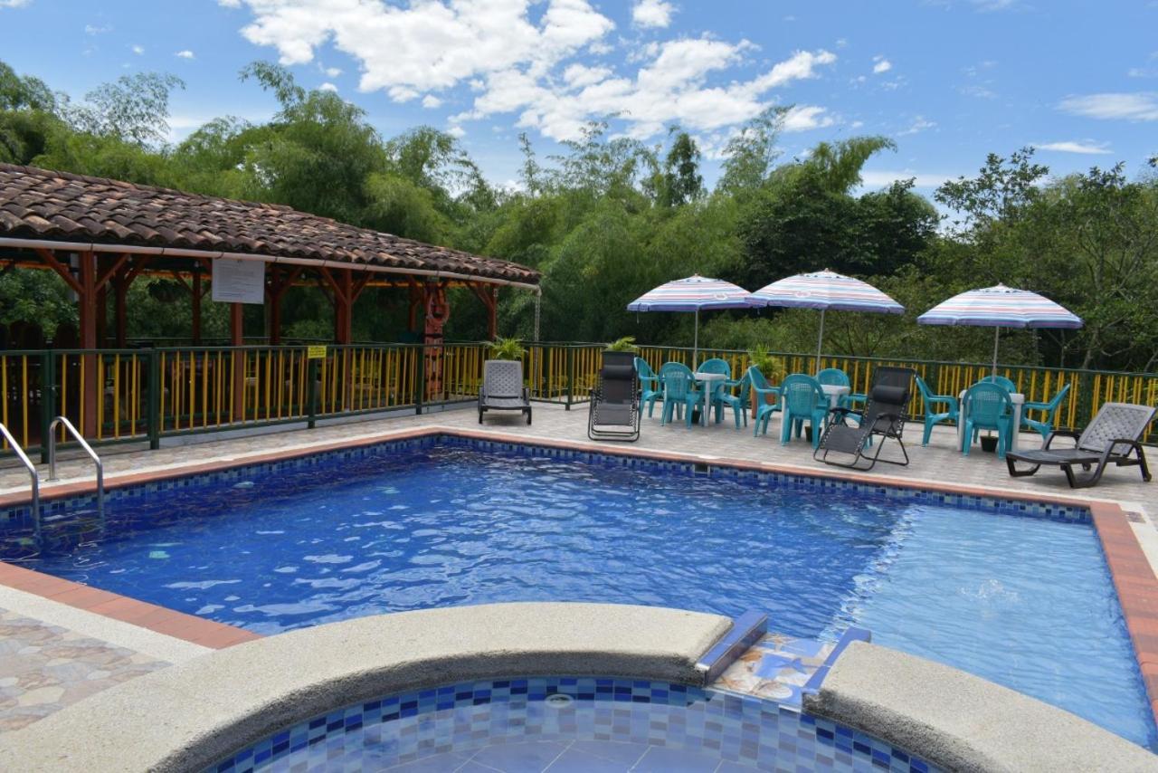 Finca Hotel Villa Mariana Montenegro Bagian luar foto